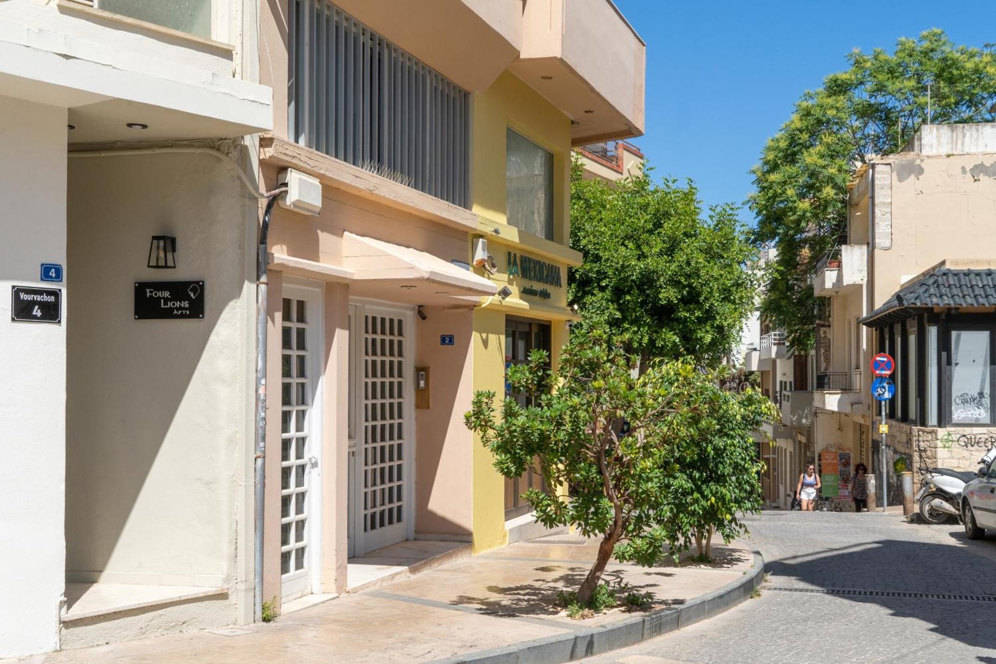 City Four Lions B Heraklion  Екстер'єр фото